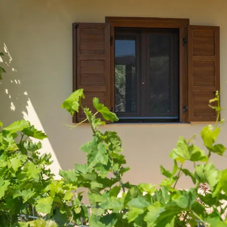 Halkidiki Kassandra 3p Exclusive Peace & Beautiful Sea Views Vakantiehuis